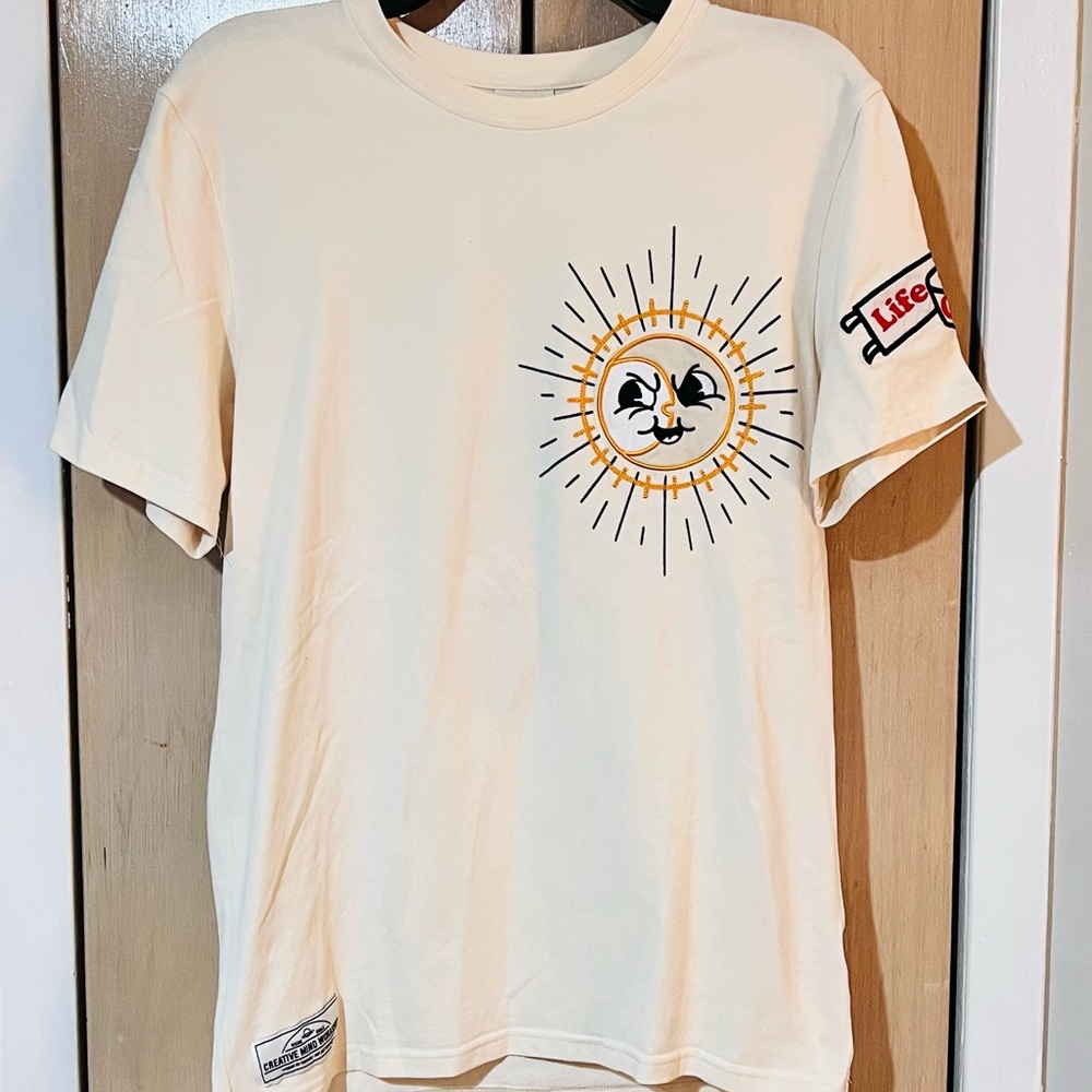 Smoke Rise Cream Sun Graphic Tee